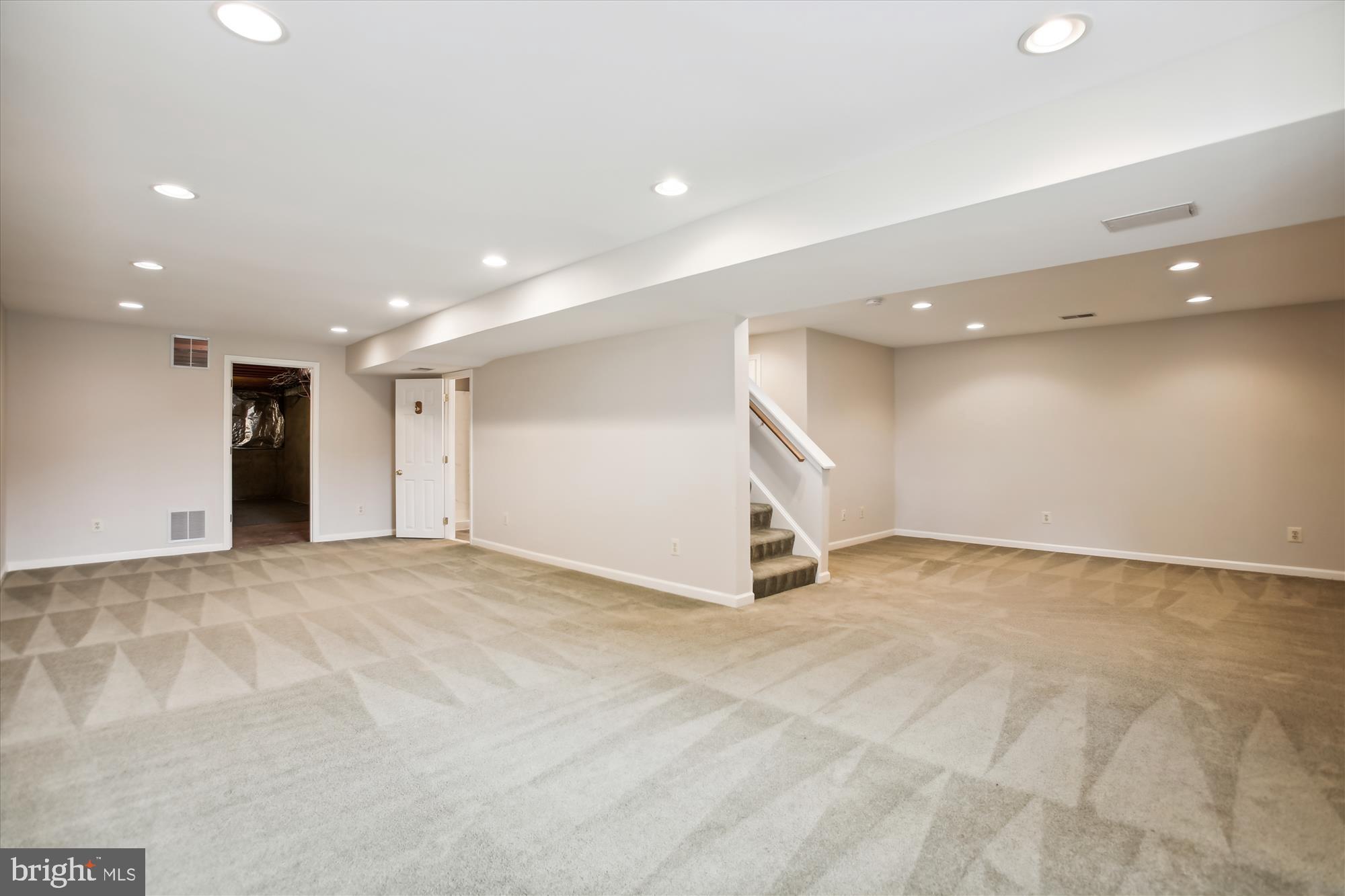 BELLE POND FARM - Residential Lease