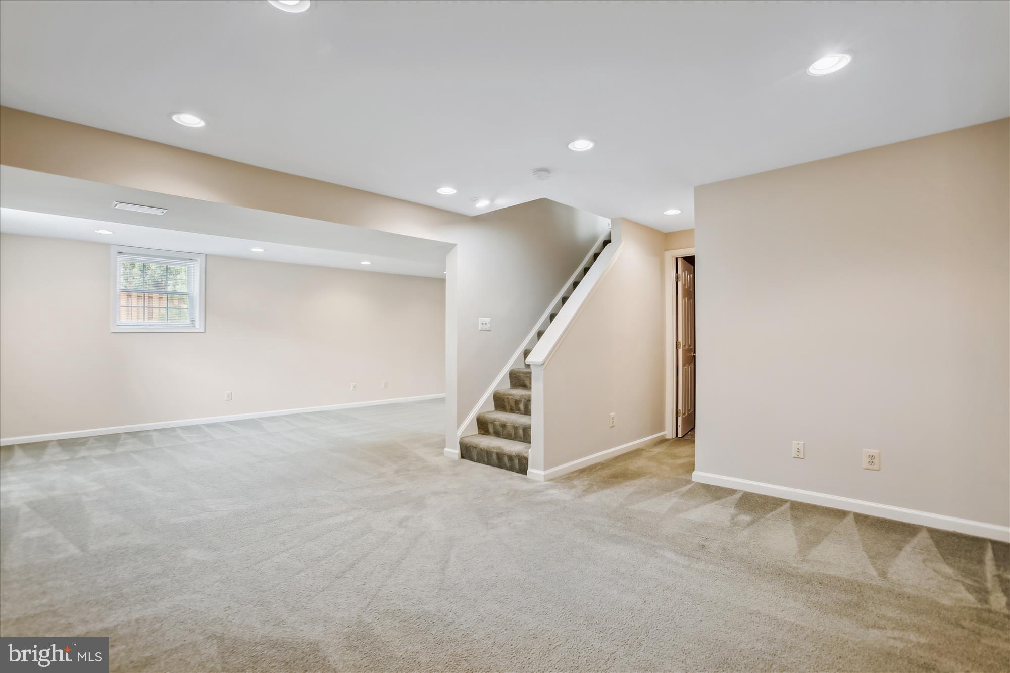 BELLE POND FARM - Residential Lease