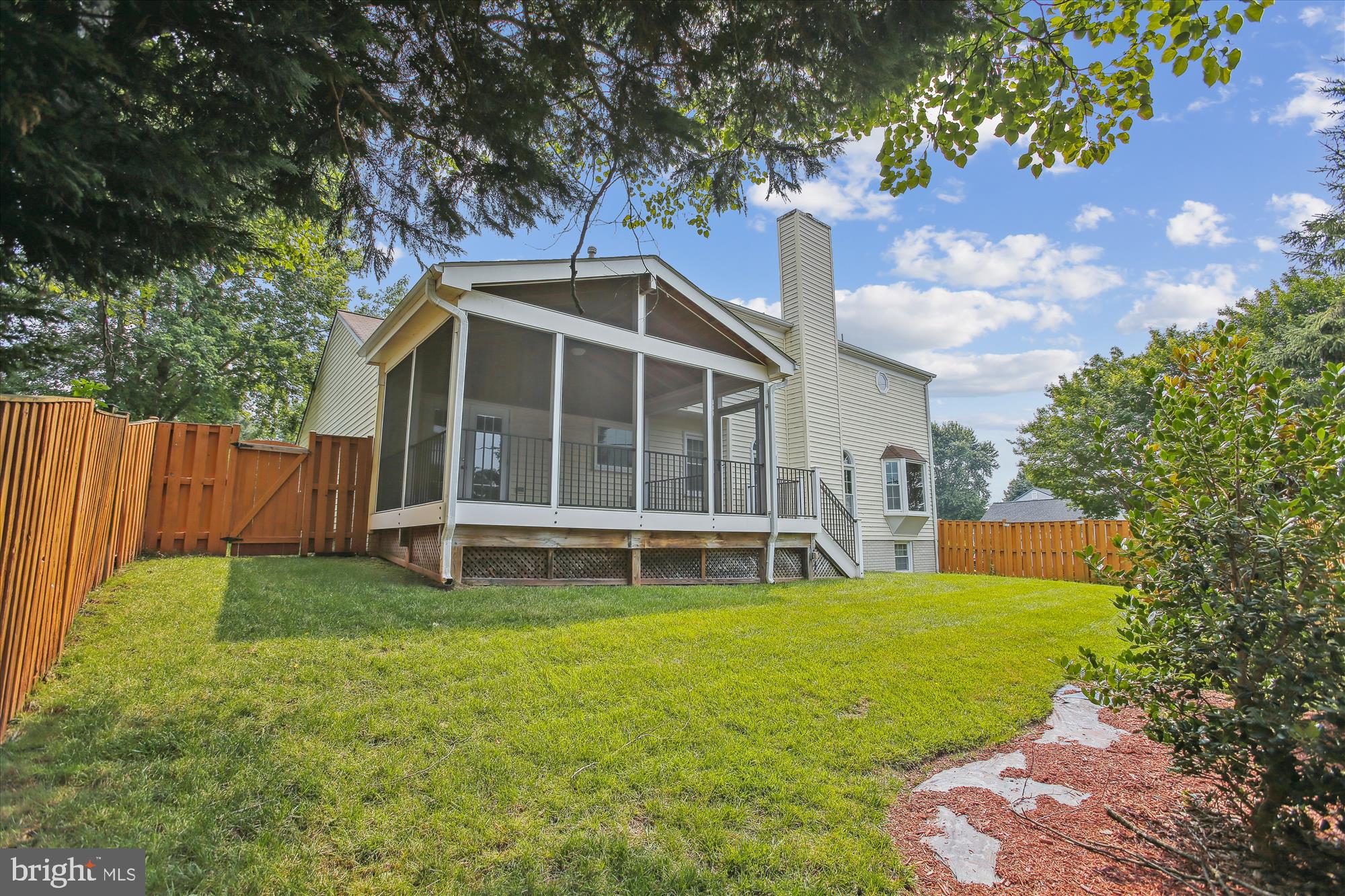 BELLE POND FARM - Residential Lease