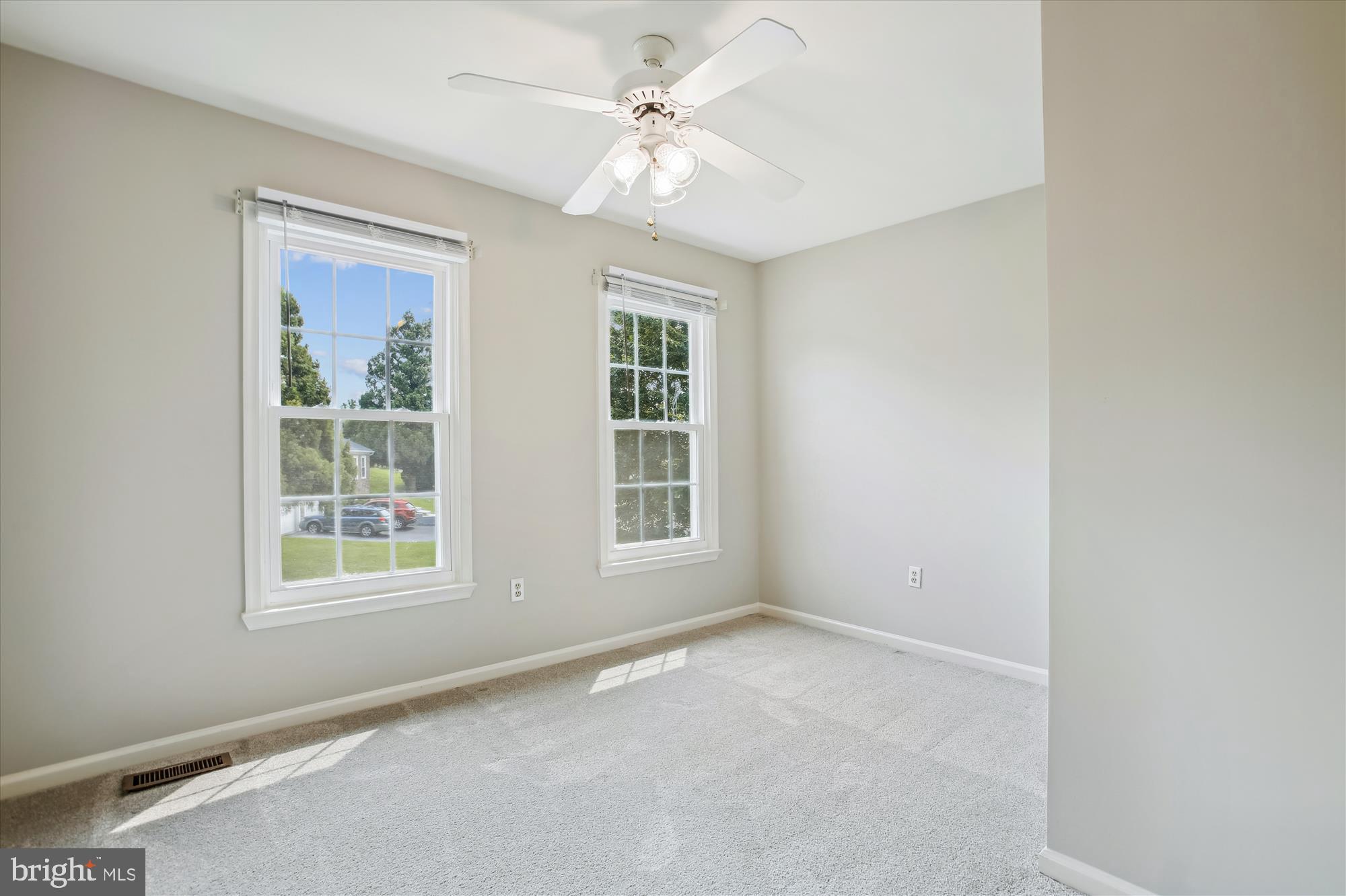 BELLE POND FARM - Residential Lease