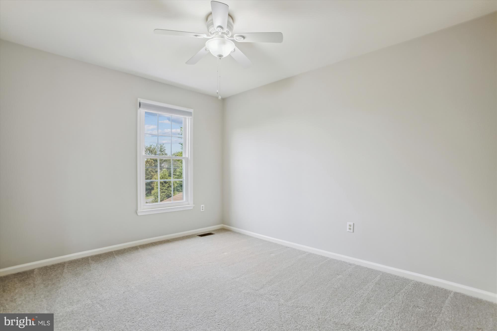 BELLE POND FARM - Residential Lease