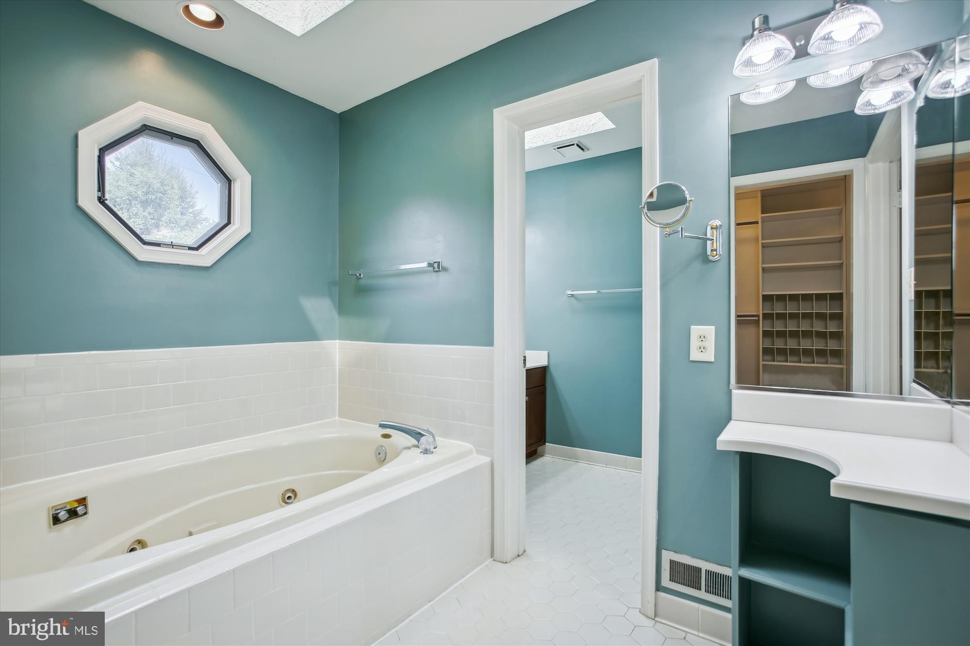 BELLE POND FARM - Residential Lease