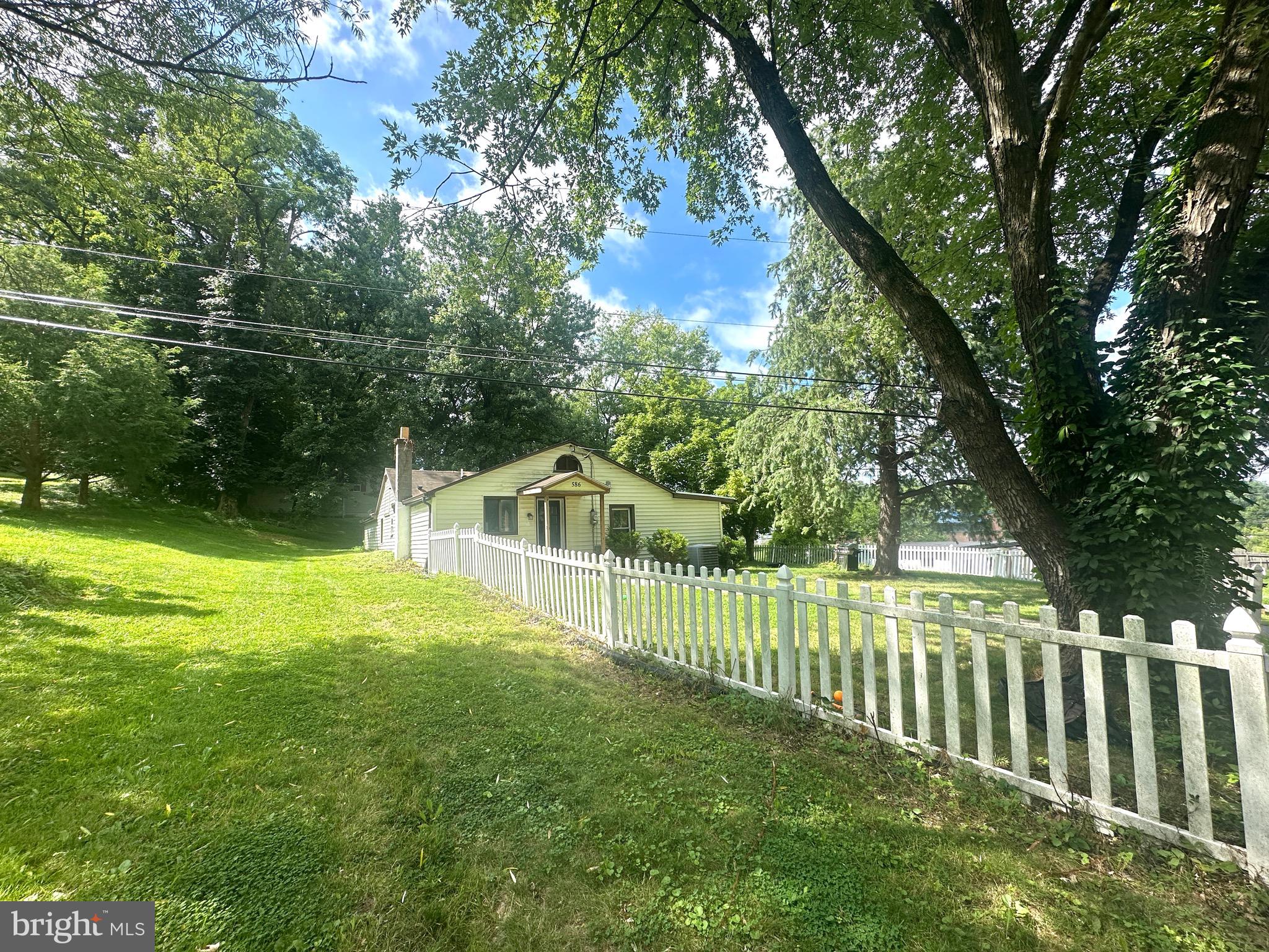586 LEWISBERRY ROAD