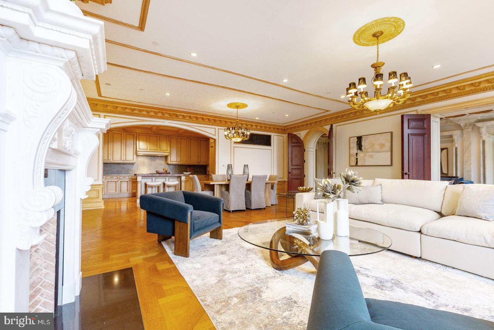 OLD CITY - Residential Lease