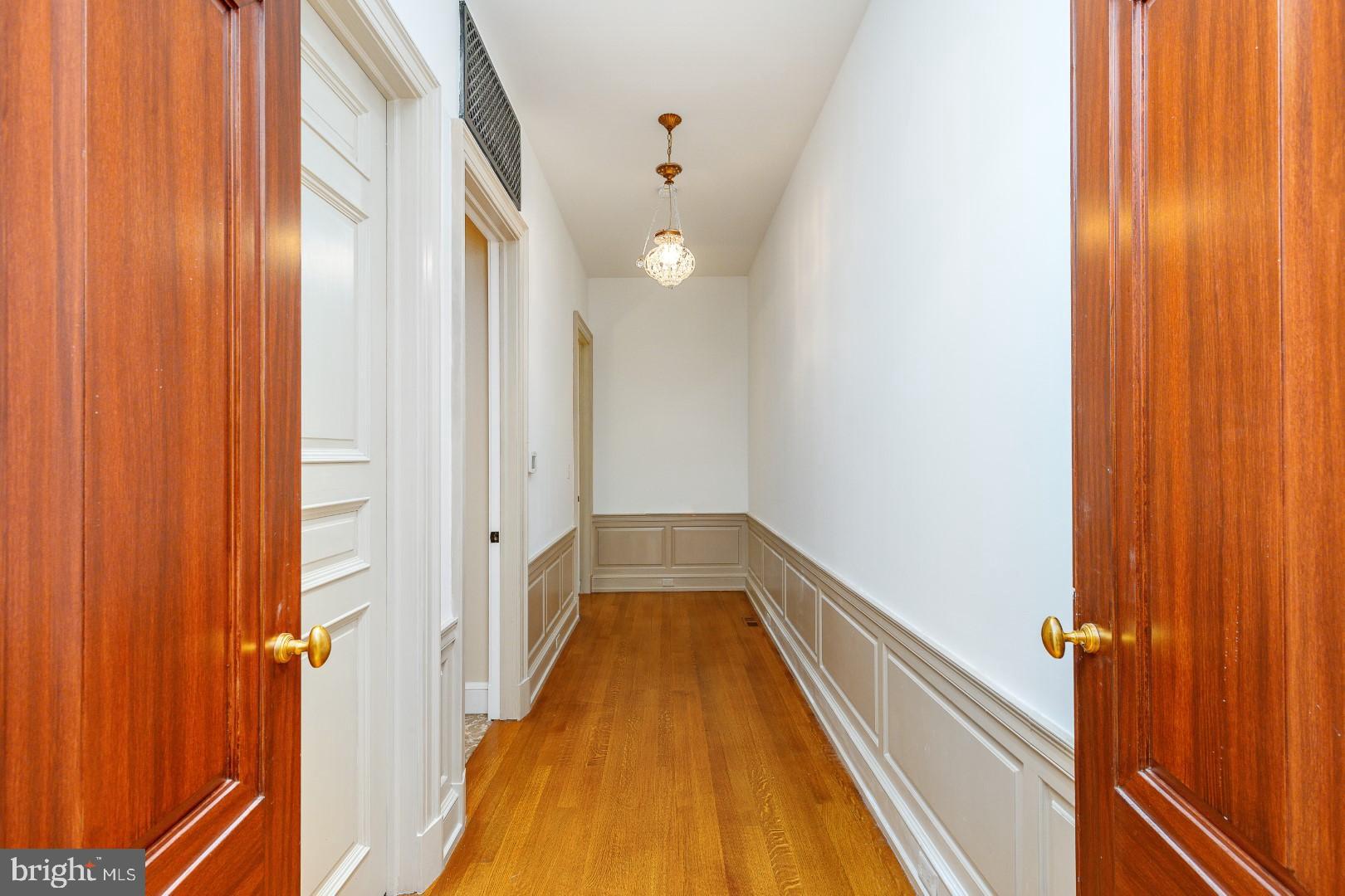 OLD CITY - Residential Lease