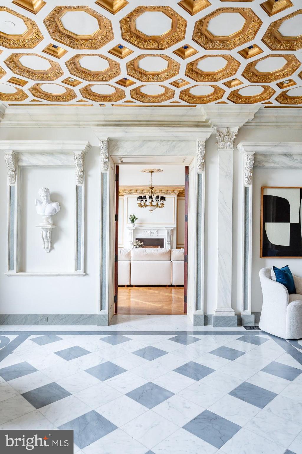 OLD CITY - Residential Lease