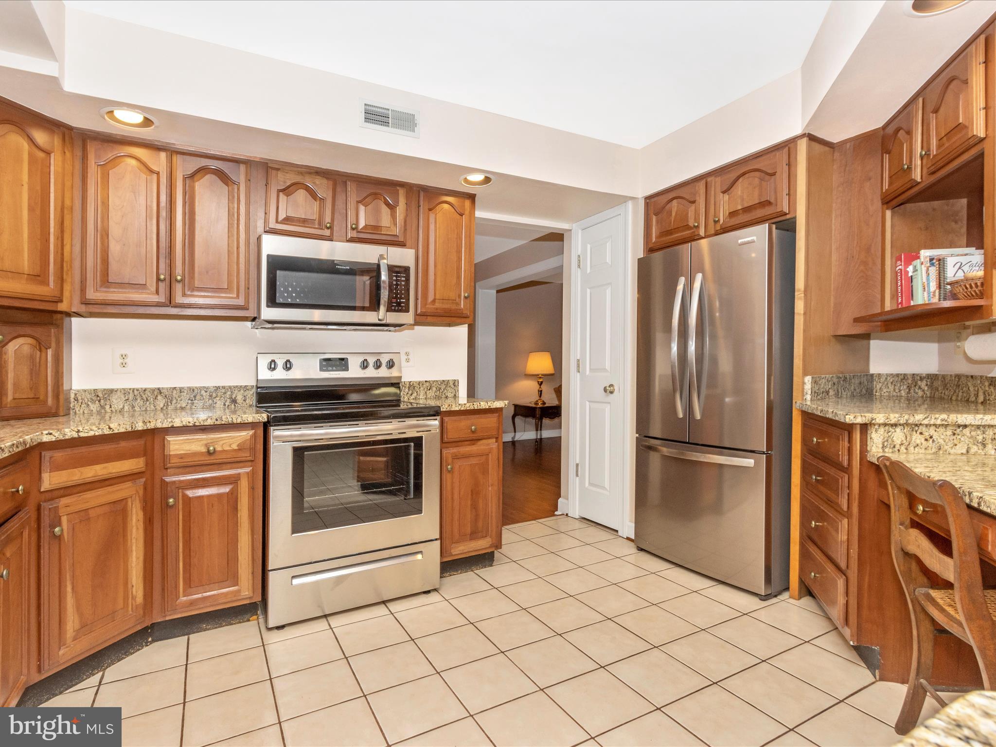 HAMMOND ESTATES - Residential