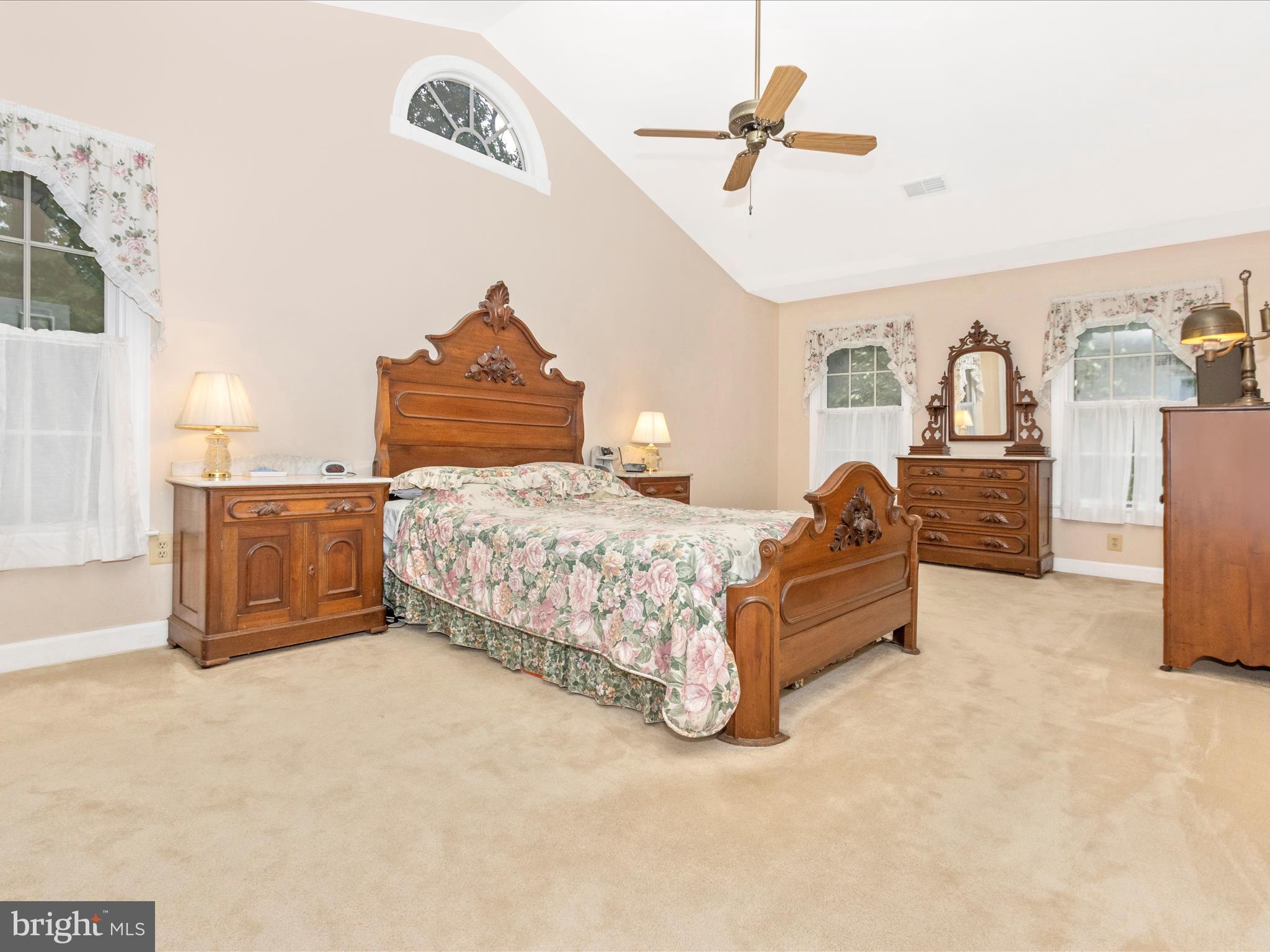 HAMMOND ESTATES - Residential