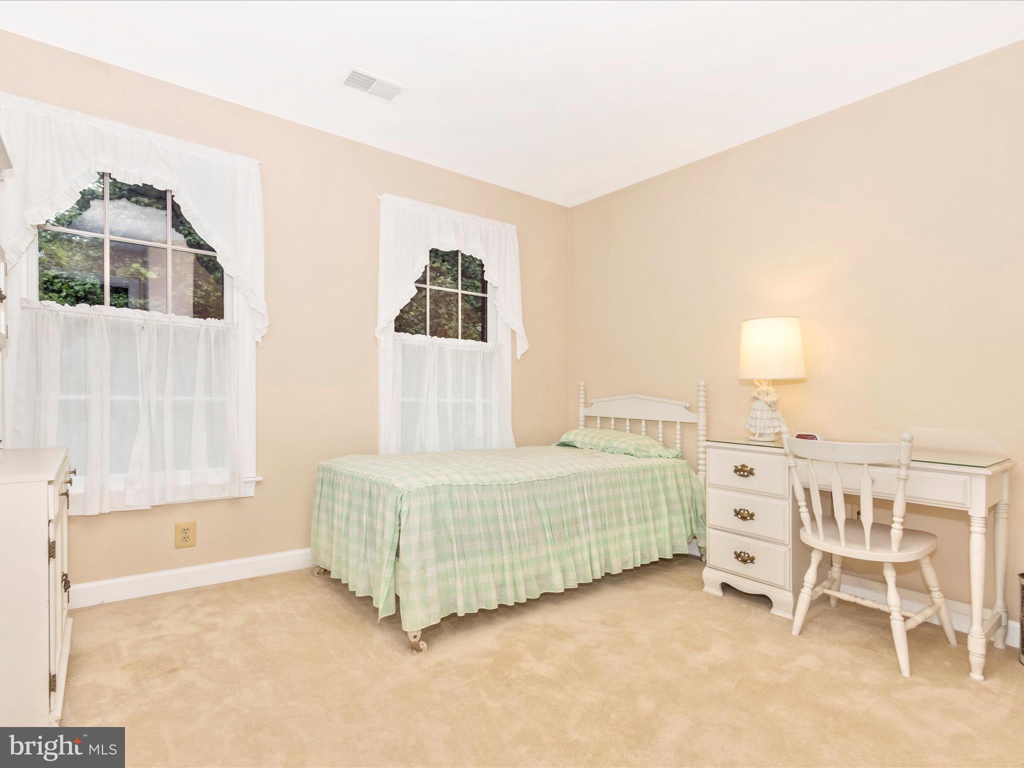 HAMMOND ESTATES - Residential