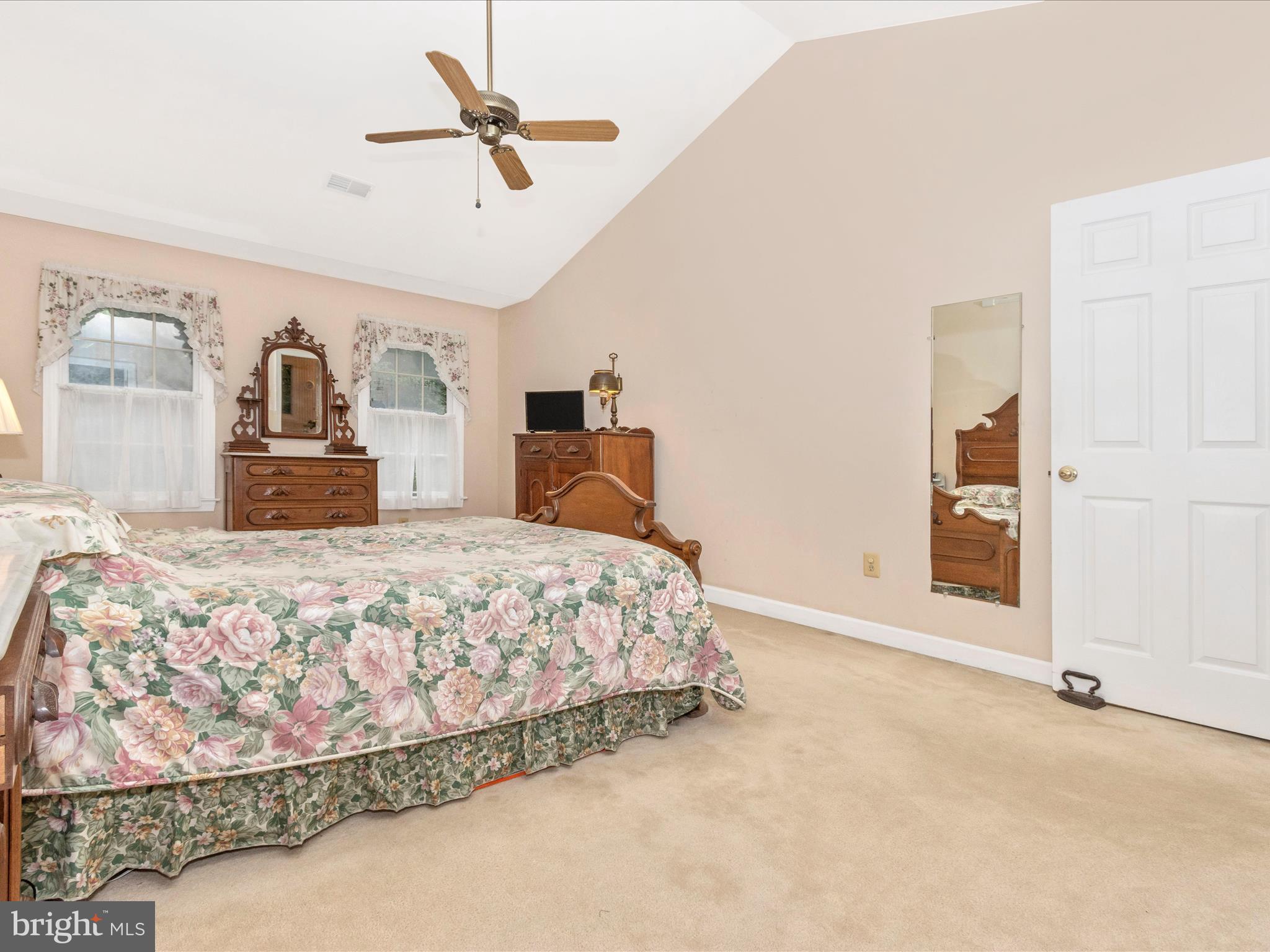 HAMMOND ESTATES - Residential