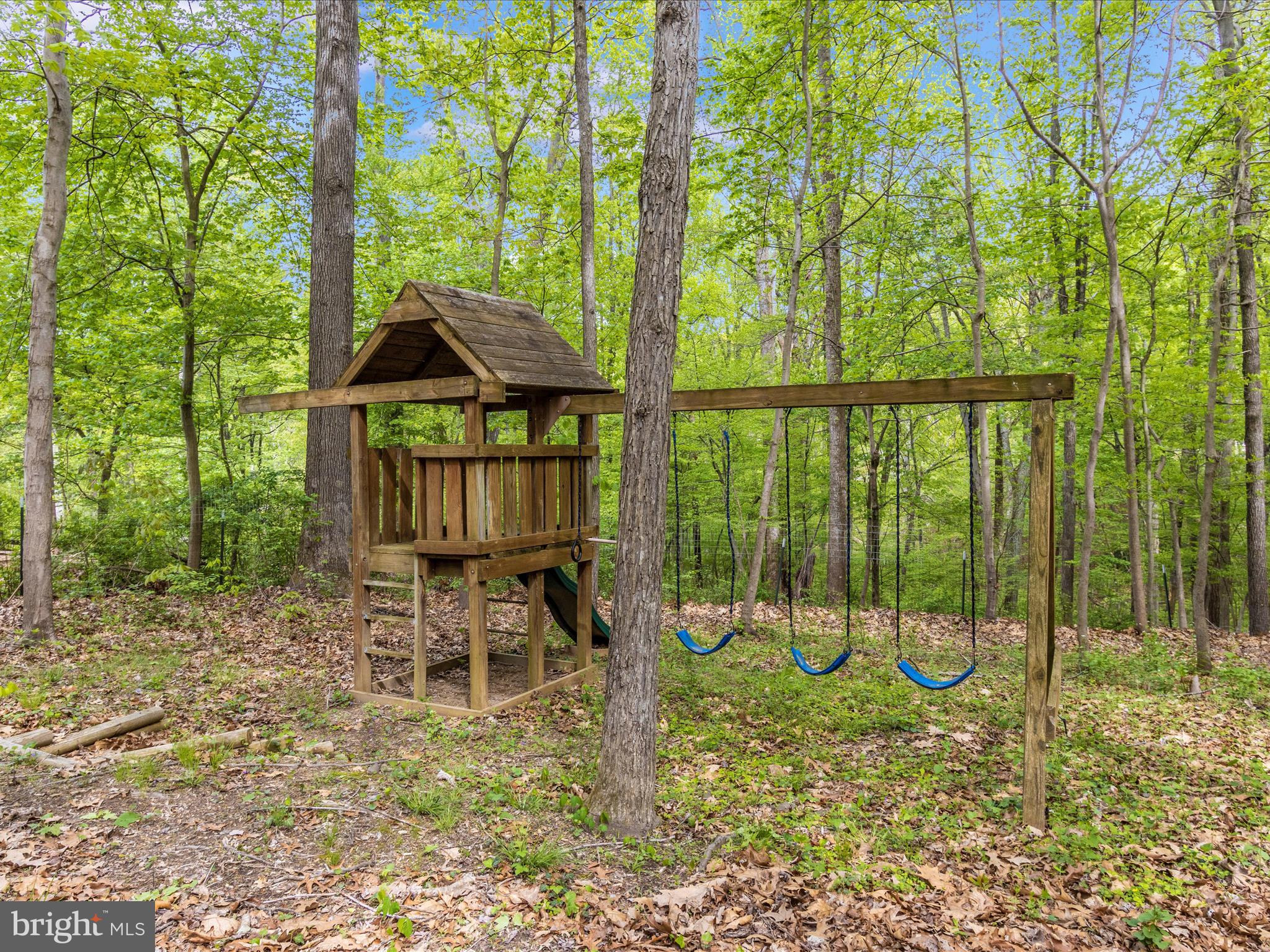 HAMMOND ESTATES - Residential