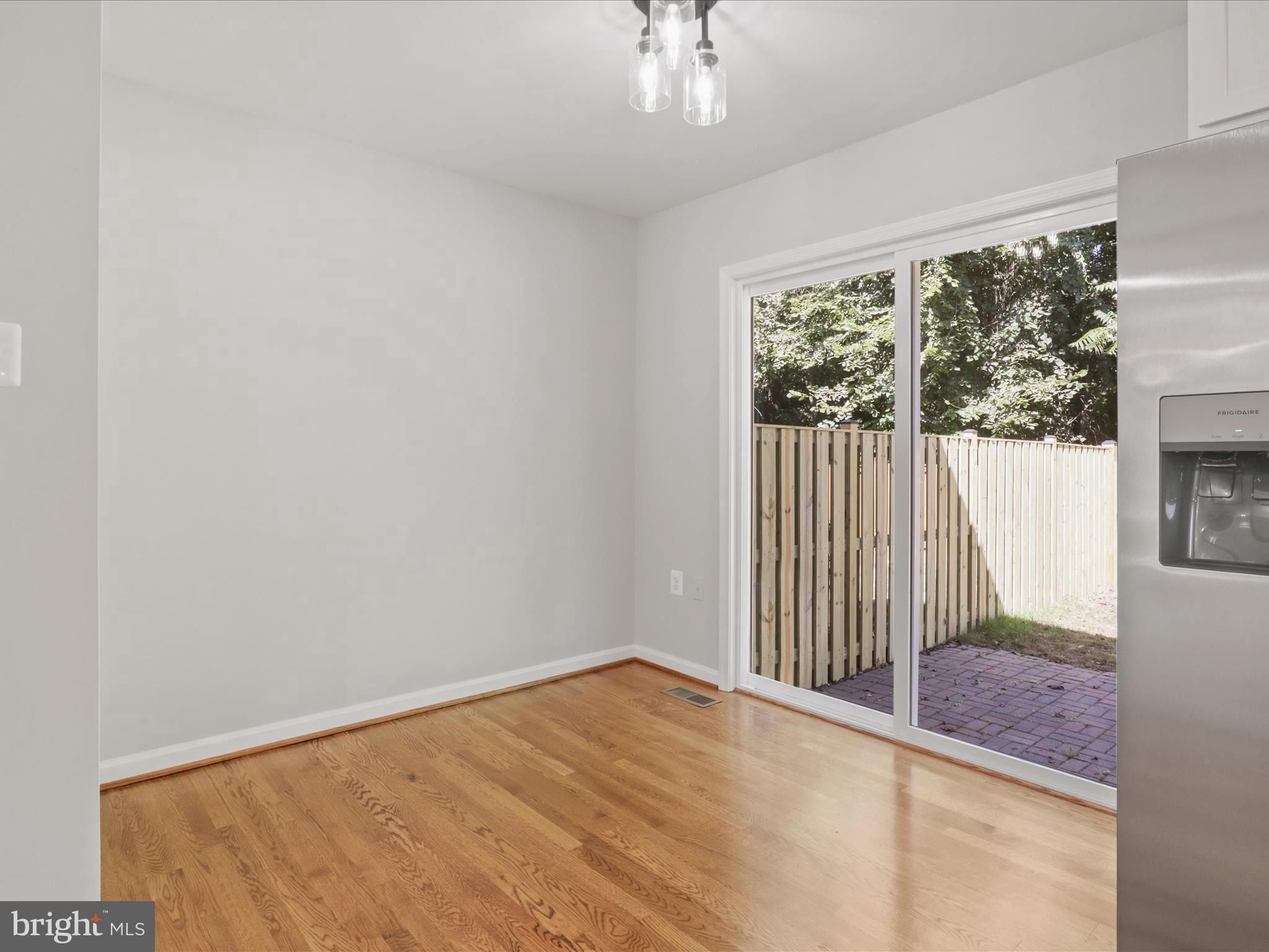 ALDEN GLEN - Residential