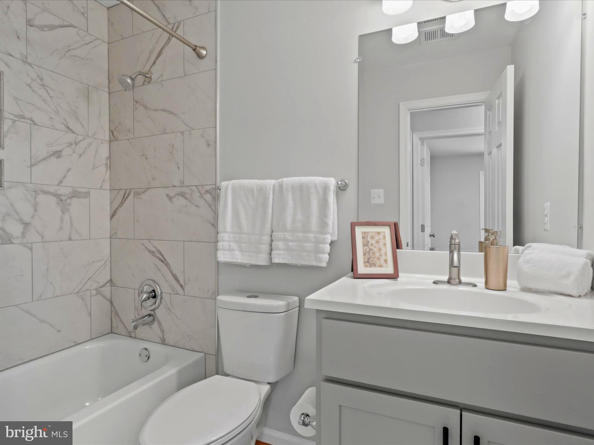 ALDEN GLEN - Residential