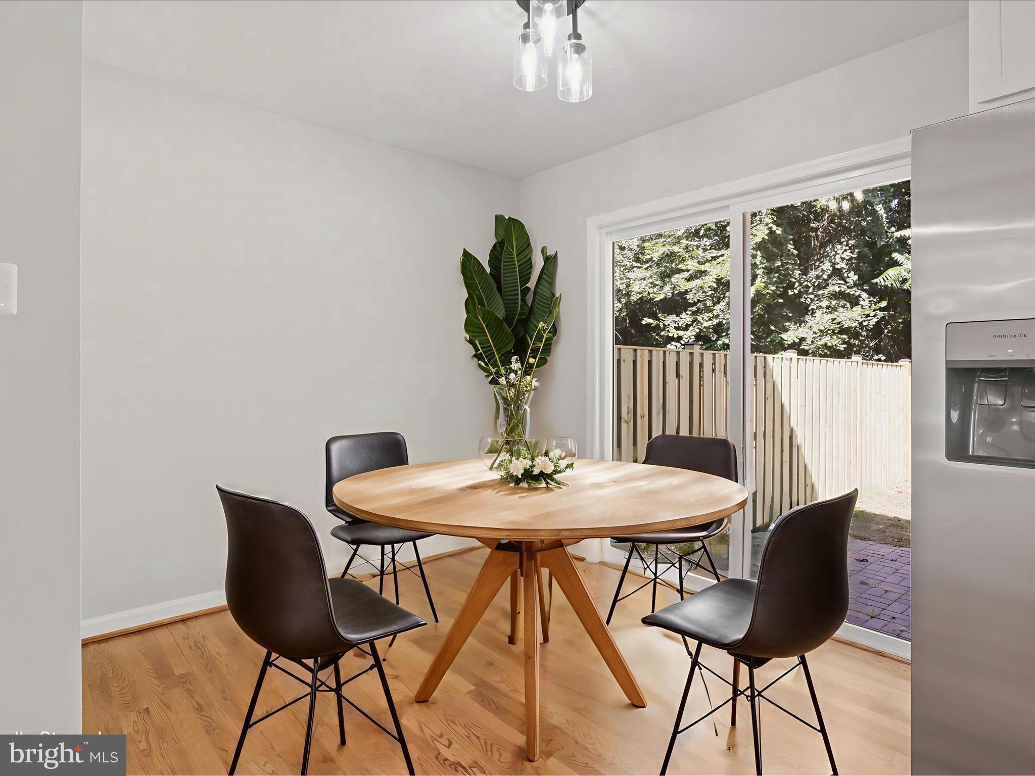 ALDEN GLEN - Residential