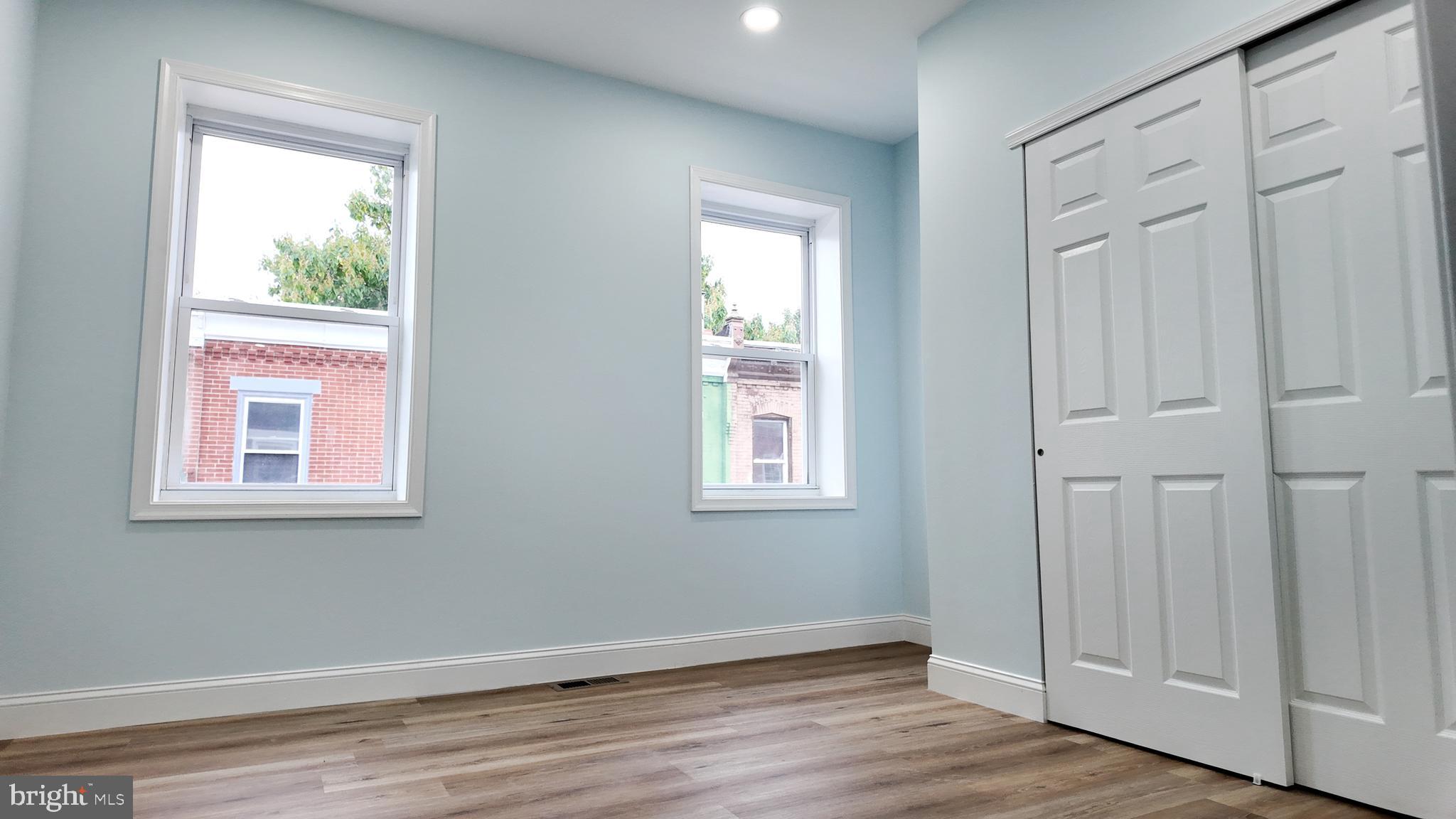 STRAWBERRY MANSION - Residential