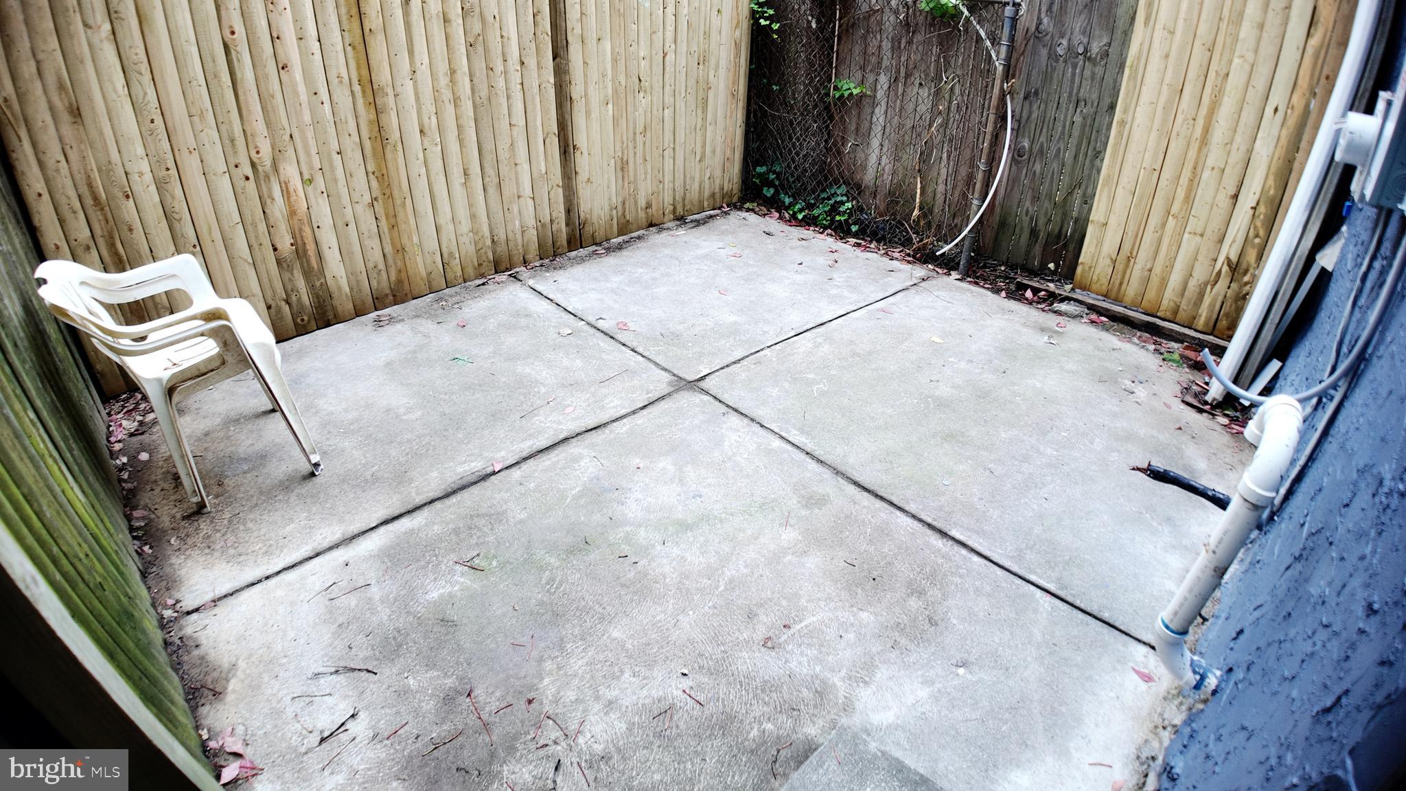 STRAWBERRY MANSION - Residential