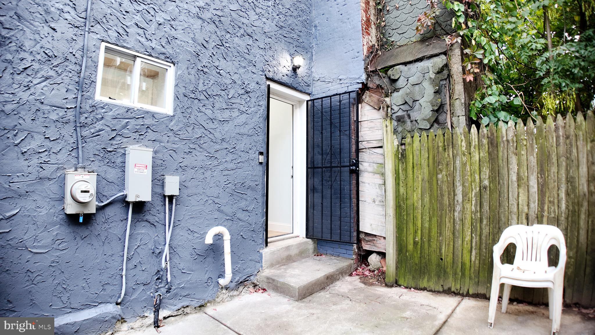 STRAWBERRY MANSION - Residential