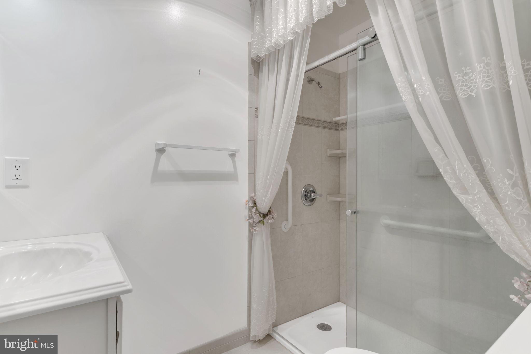 SWAN POINT SUB - Residential