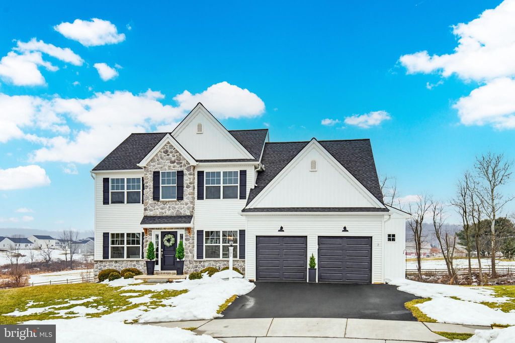 Photo of 101 Darlington Court, NEW PROVIDENCE, PA 17560 (MLS # PALA2082112)