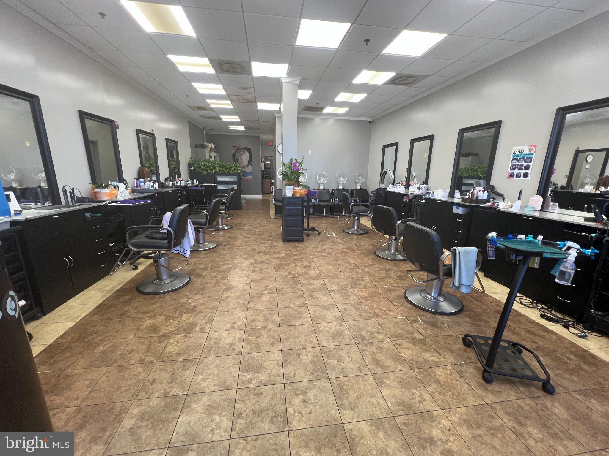 9655 LEE HIGHWAY