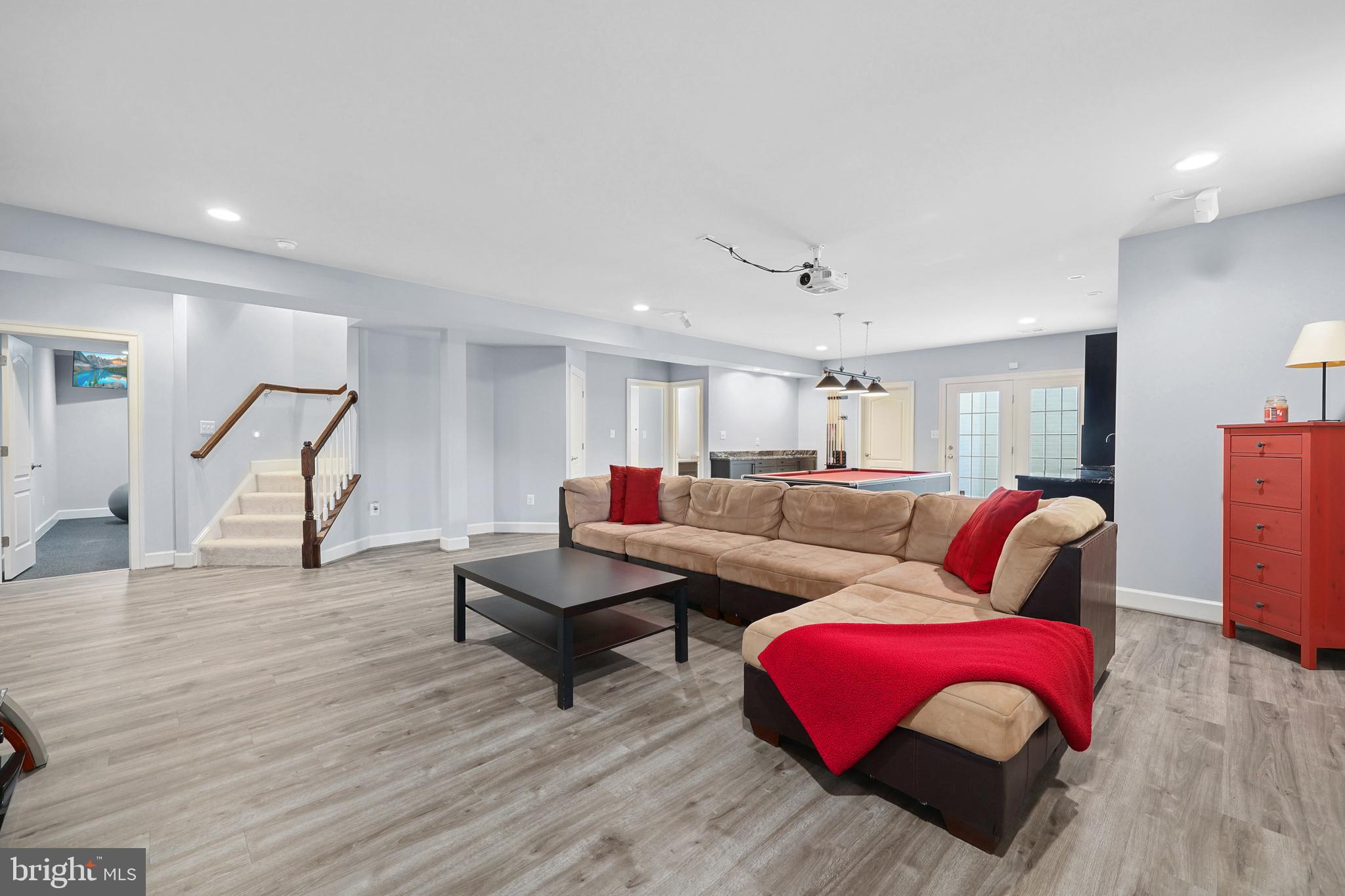 FALCONAIRE - Residential