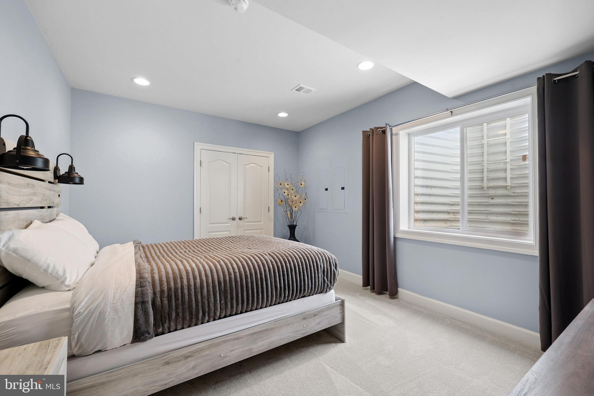 FALCONAIRE - Residential