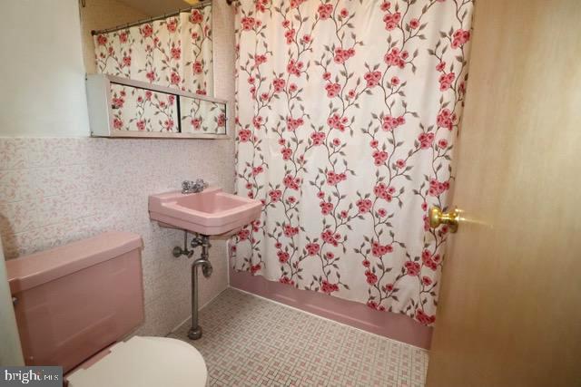 SOMERTON - Residential