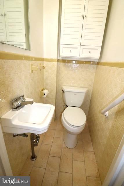 SOMERTON - Residential