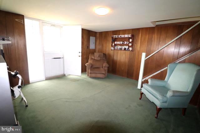 SOMERTON - Residential