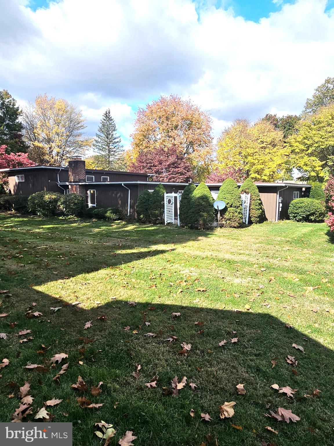 317 WARWICK