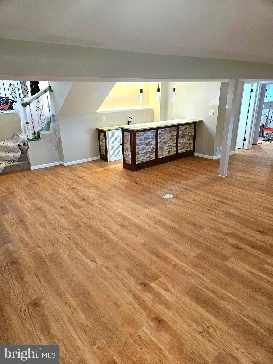 WELLINGTON DOWNES - Residential