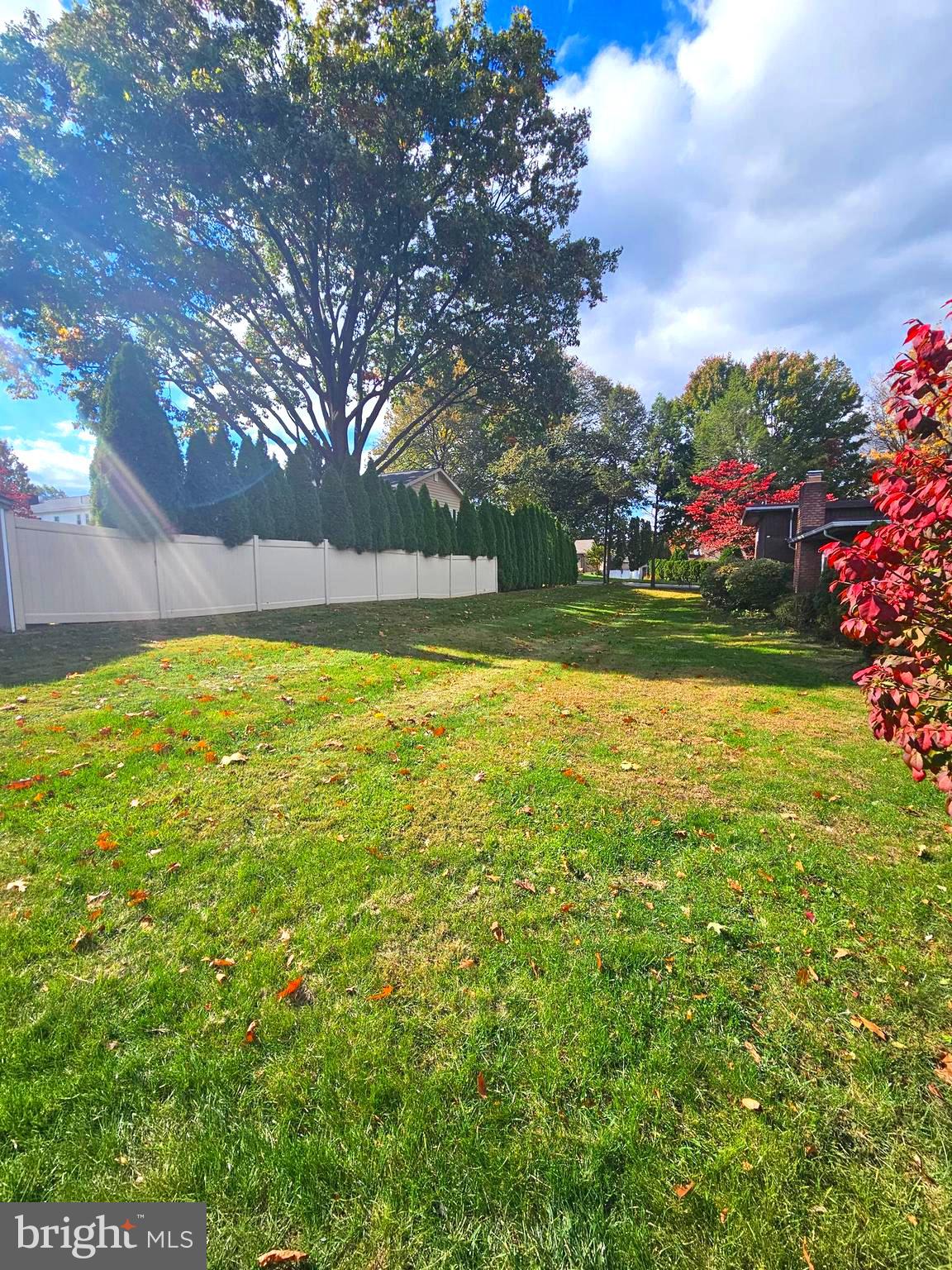 317 WARWICK