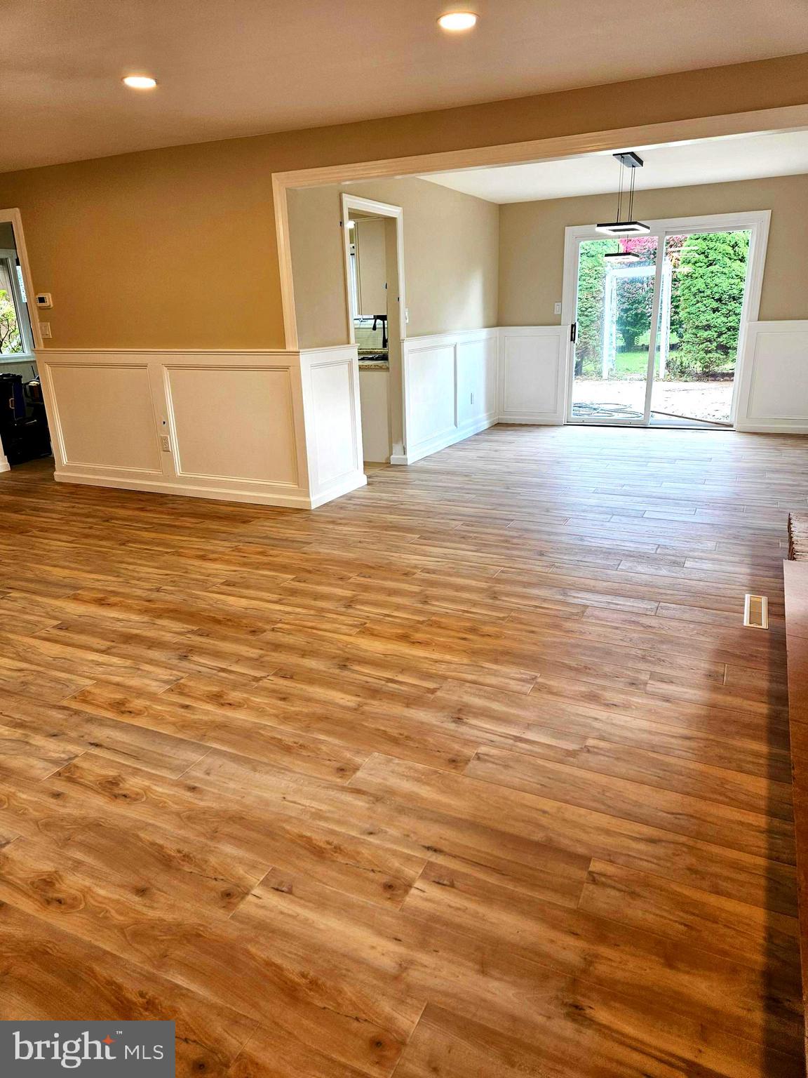 WELLINGTON DOWNES - Residential