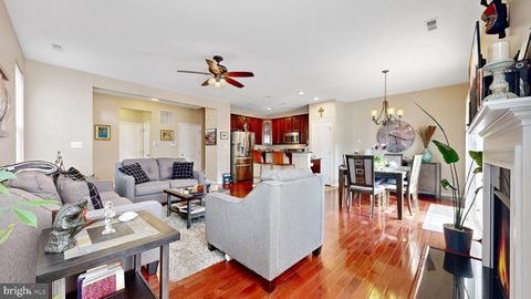 Photo of 433 Afton Drive, MIDDLETOWN, DE 19709 (MLS # DENC2099684)