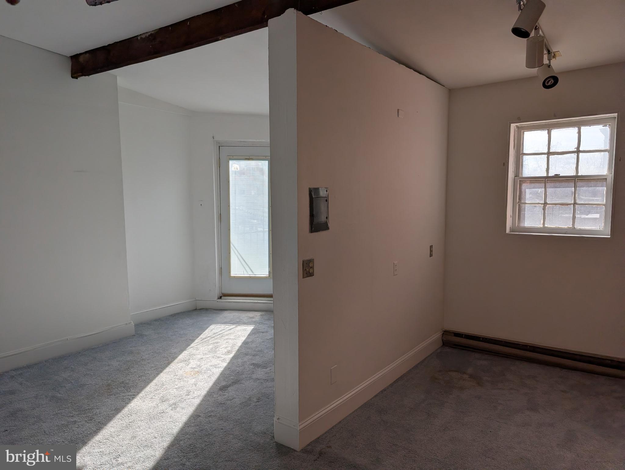 BOLTON HILL HISTORIC DISTRICT - Residential Income