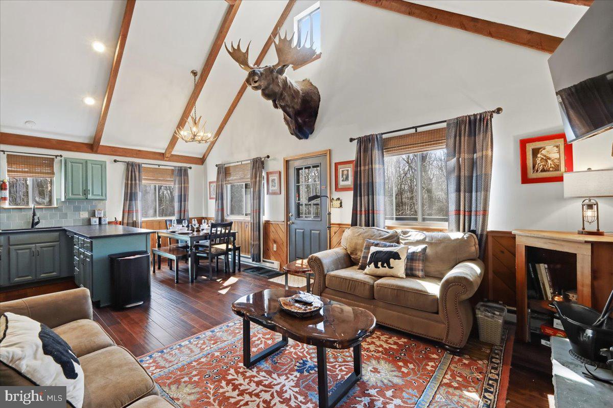 LAKE HARMONY ESTATES - Residential