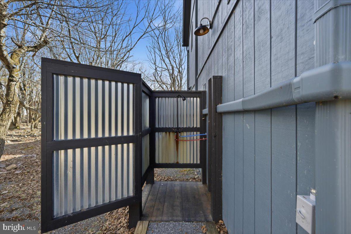 LAKE HARMONY ESTATES - Residential