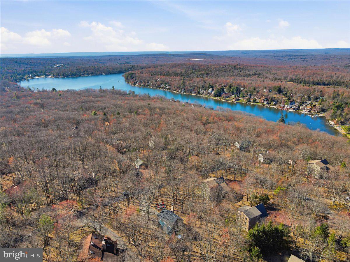 LAKE HARMONY ESTATES - Residential