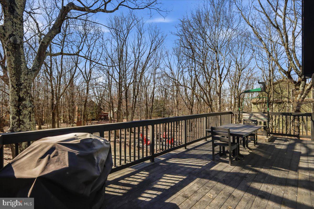 LAKE HARMONY ESTATES - Residential