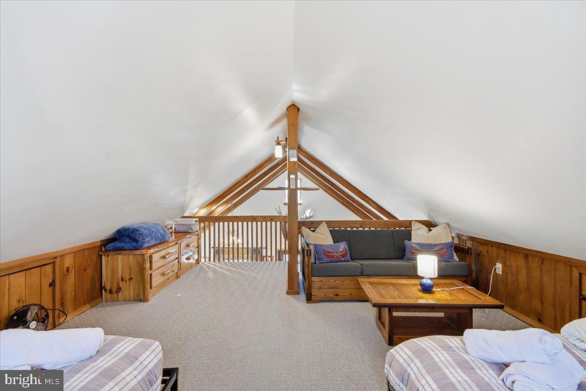 LAKE HARMONY ESTATES - Residential