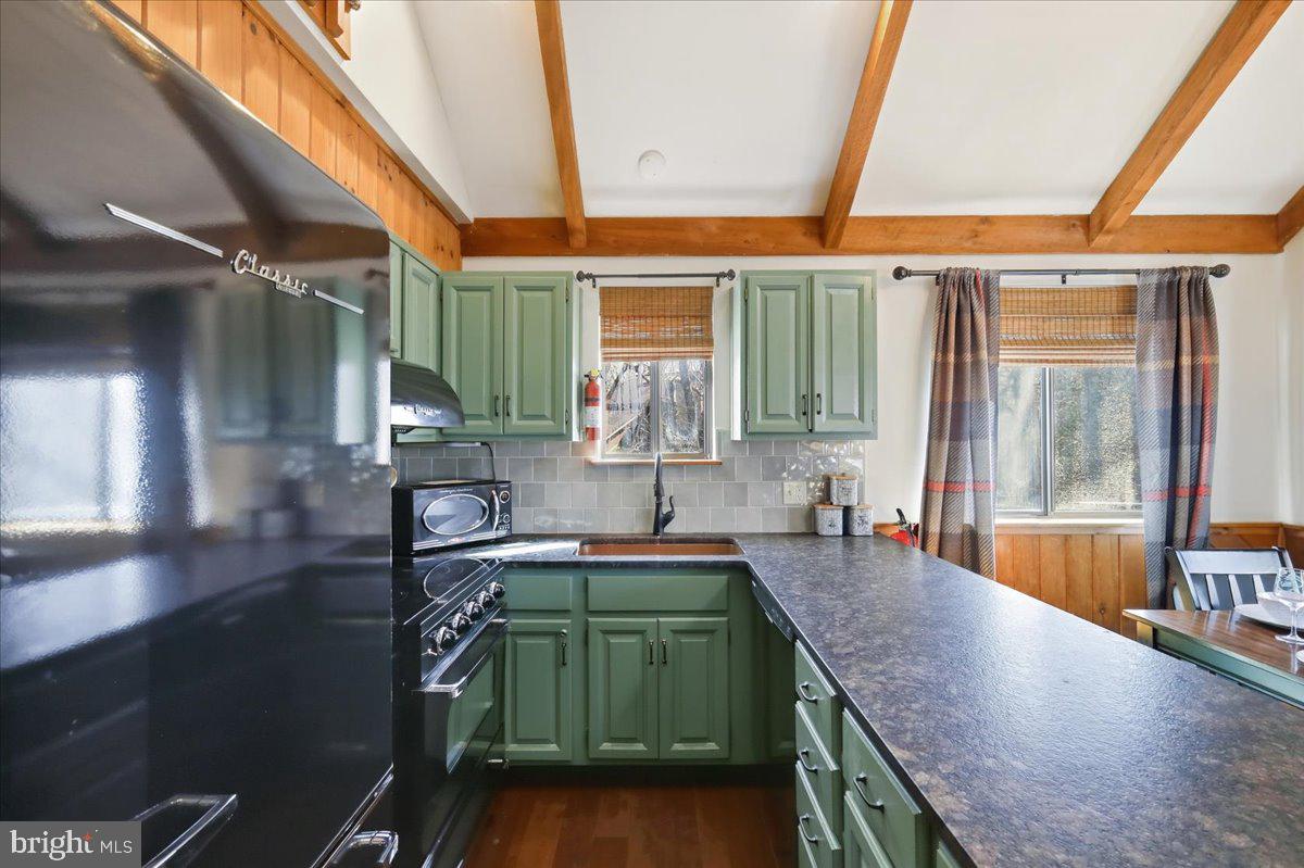 LAKE HARMONY ESTATES - Residential