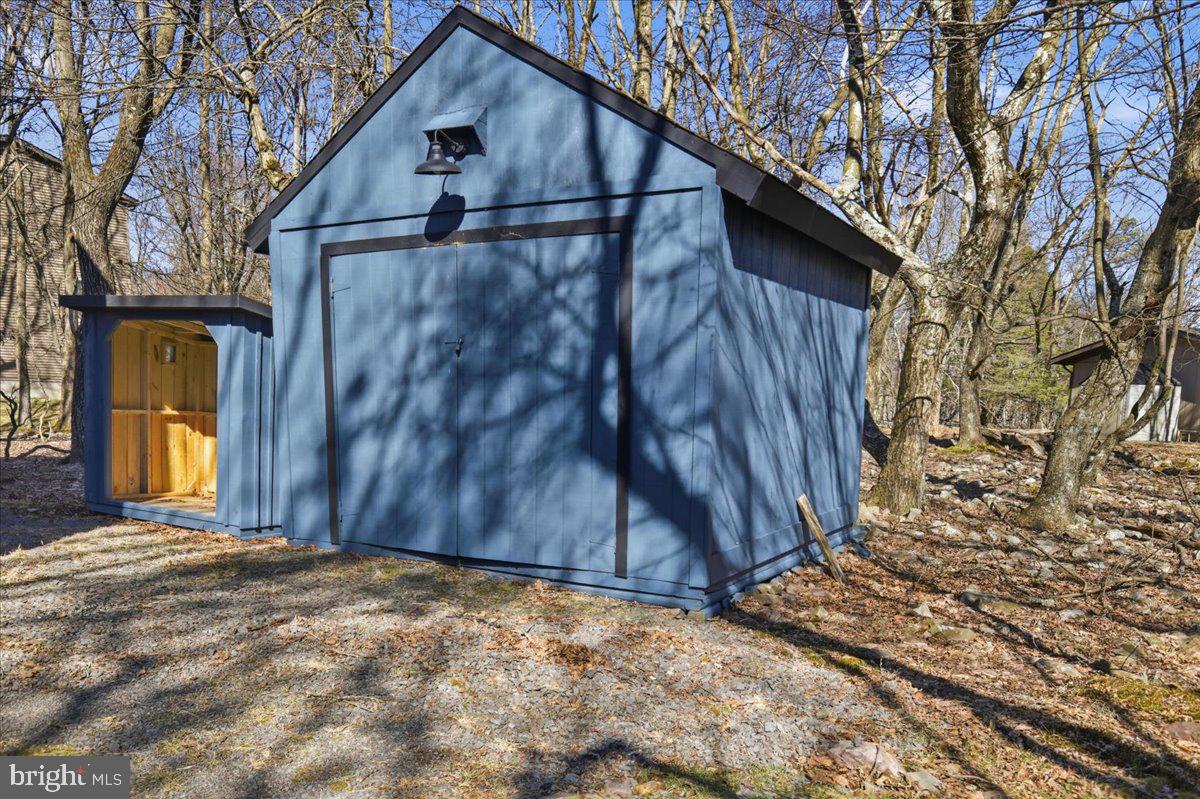 LAKE HARMONY ESTATES - Residential