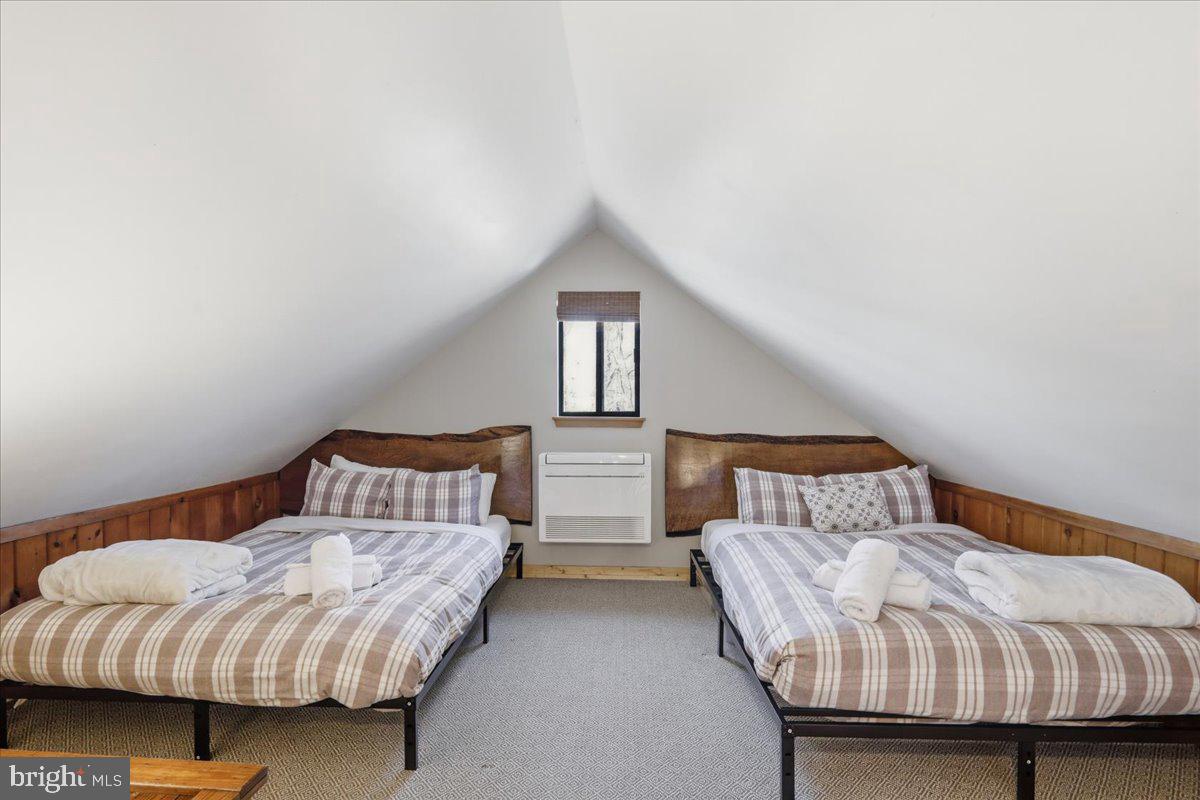 LAKE HARMONY ESTATES - Residential