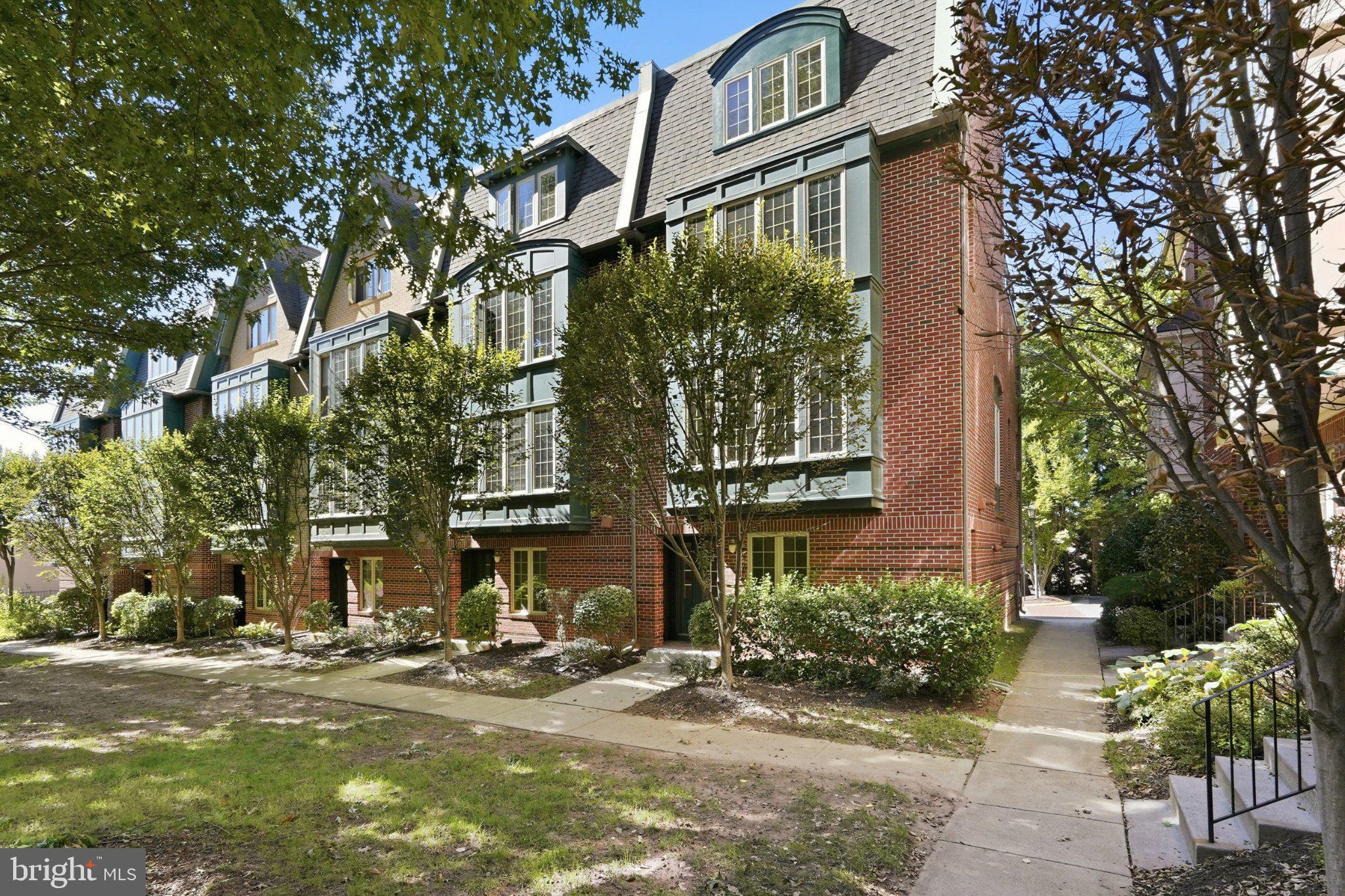 9678 CEDAR FARM CIRCLE