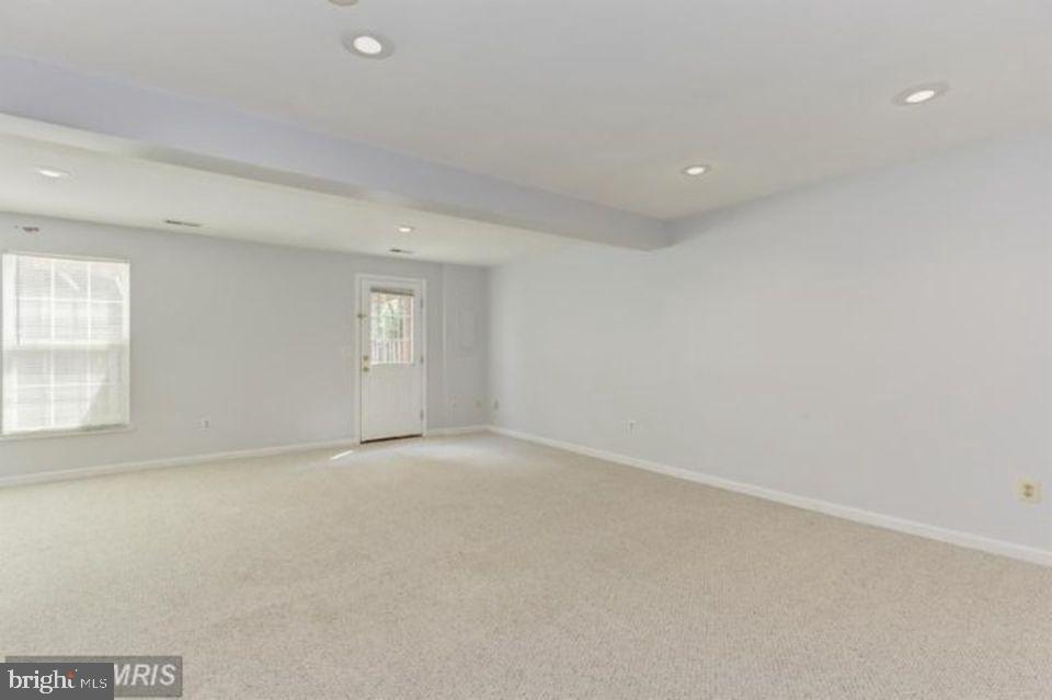 CENTRE RIDGE - Residential Lease