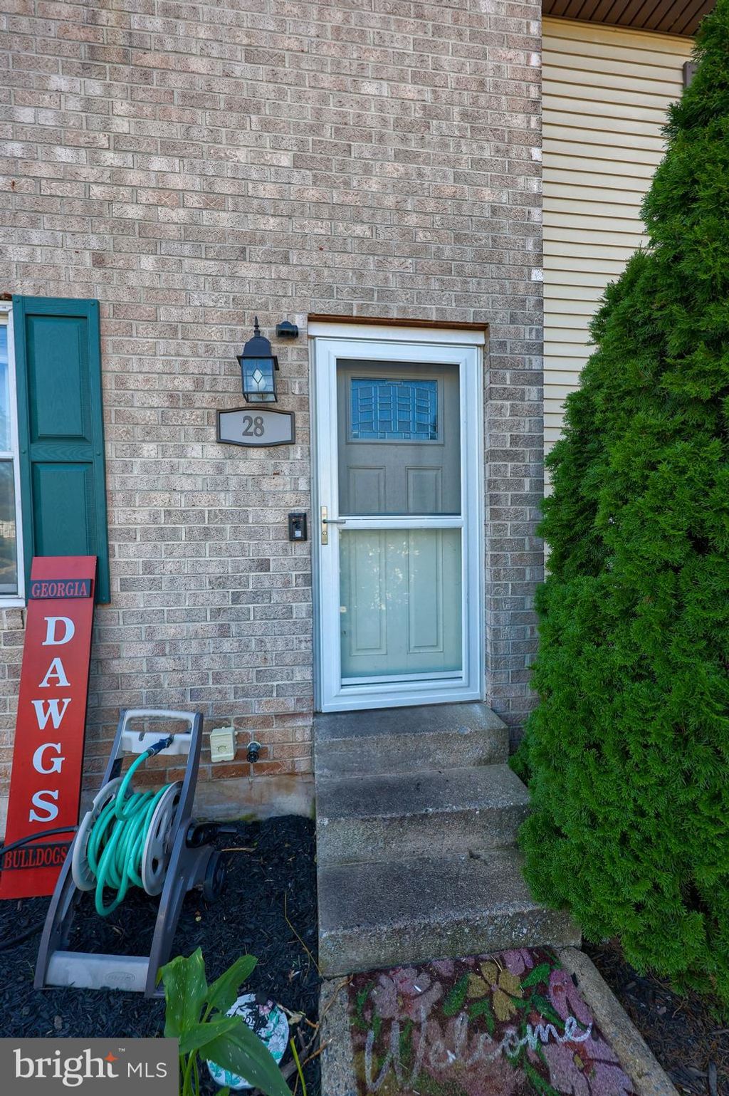 Photo of 28 White Dogwood Drive, ETTERS, PA 17319 (MLS # PAYK2088784)