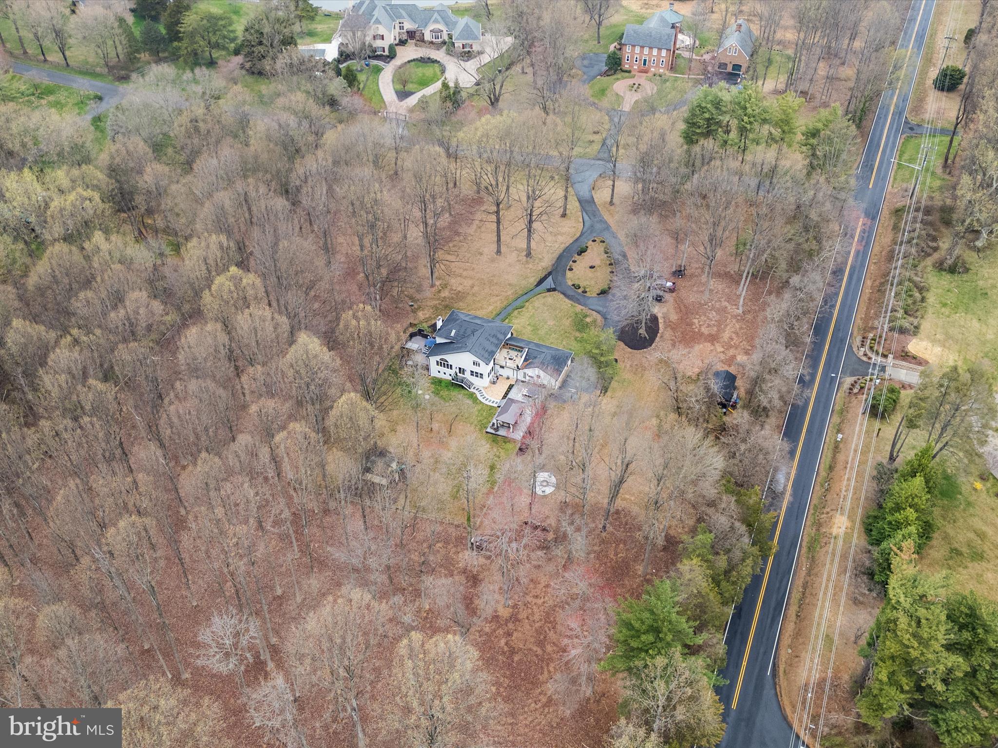 LAUREL GLEN - Residential