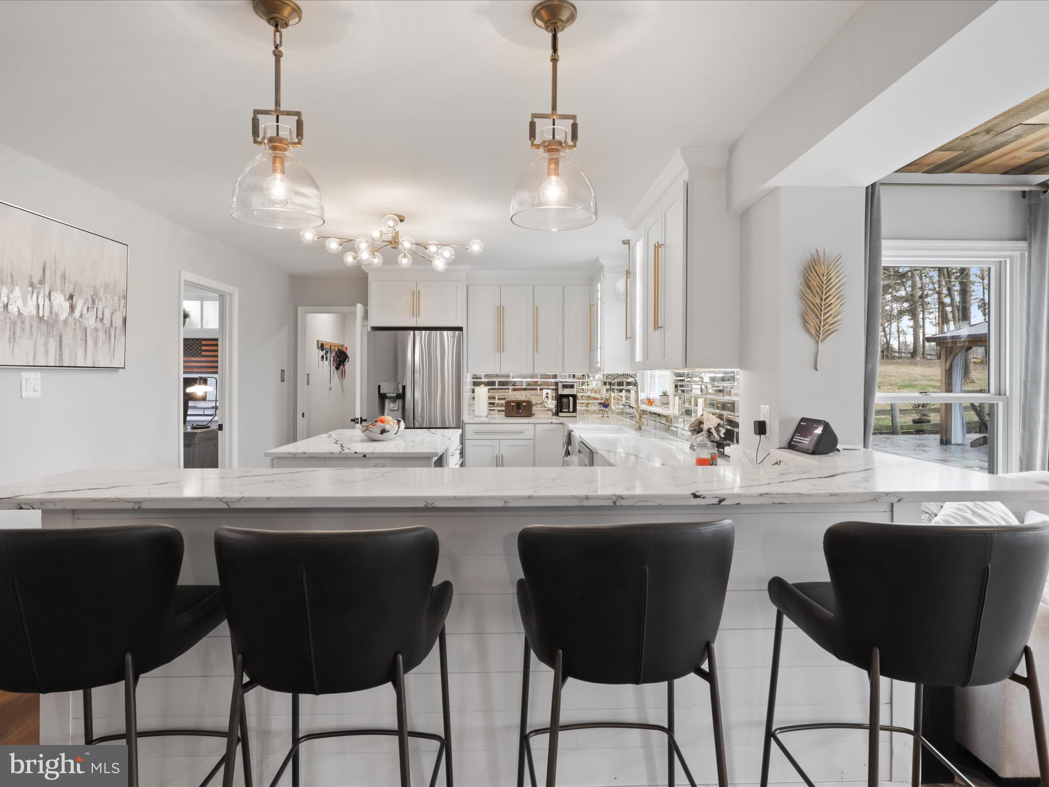 LAUREL GLEN - Residential