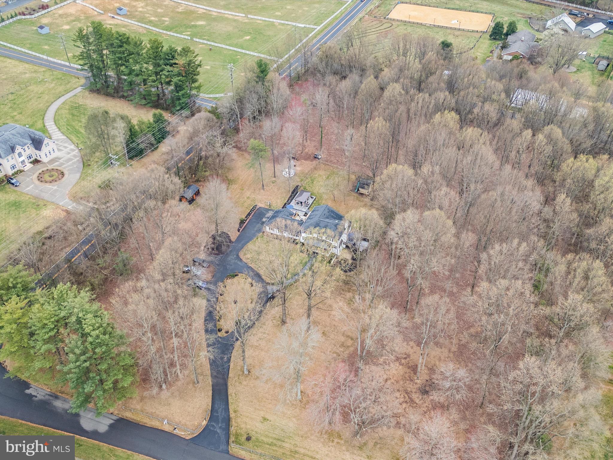 LAUREL GLEN - Residential