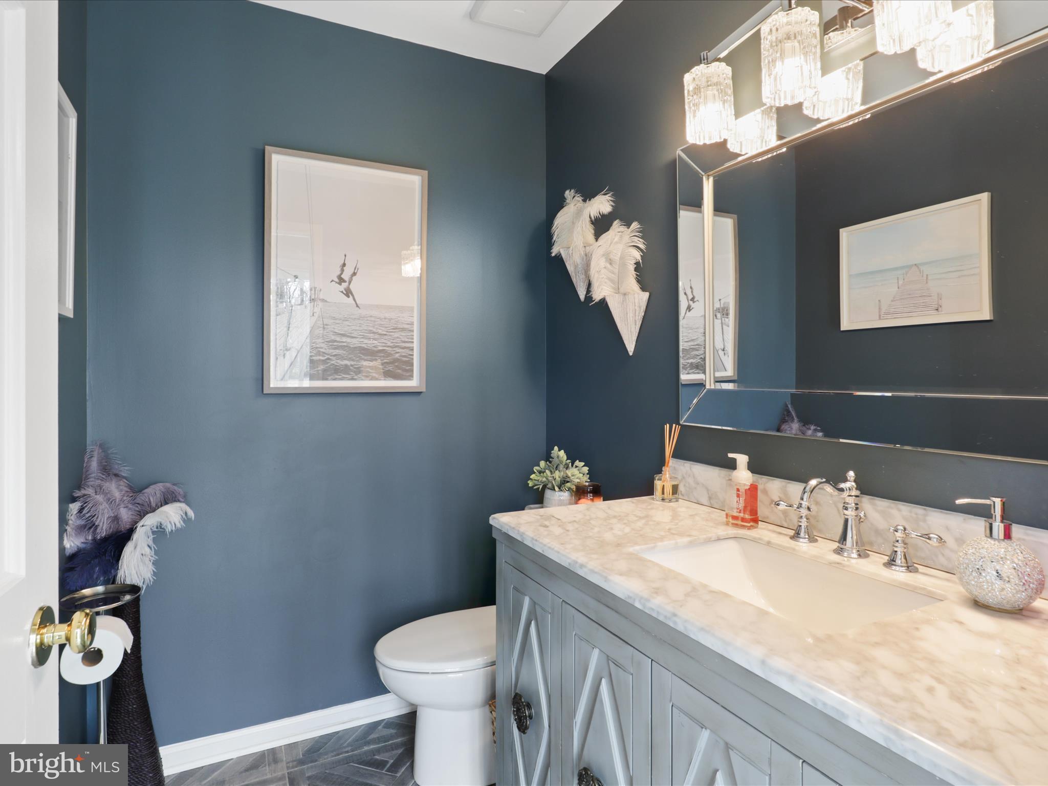 LAUREL GLEN - Residential